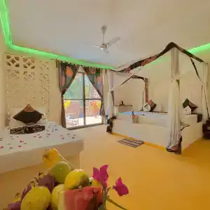 Tropicana Beach - 21