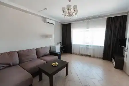 Gold & Glass - 44