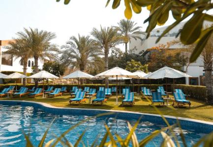 Dubai Marine Beach Resort & Spa - 16