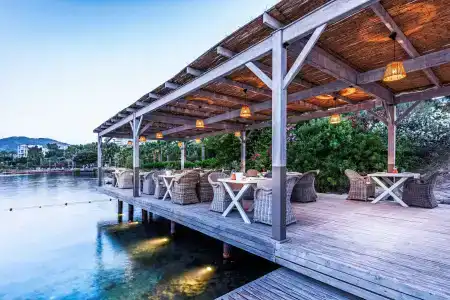 Cape Bodrum Luxury & Beach - 14