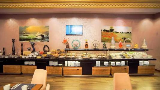 Wyndham Batumi - 22