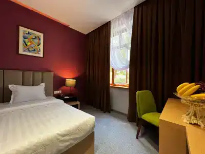 King Plaza - 24