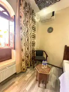 Ayub - 28