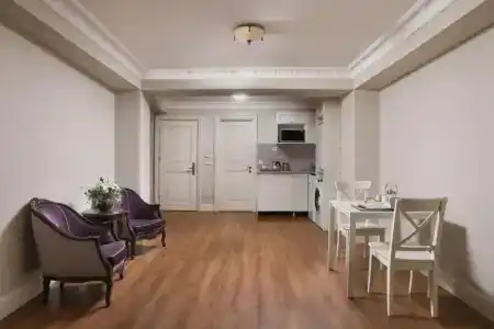 Meroddi La Porta - 55