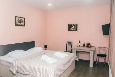 Redhotel - 0