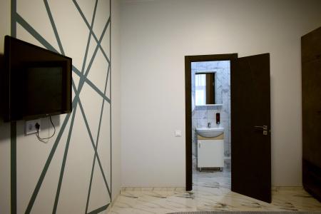 ArtHouse - 103