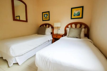 Ramada & Suites by Wyndham Costa del Sol Fuengirola - 175