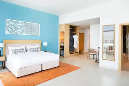 Centara Mirage Beach Resort Dubai - 12