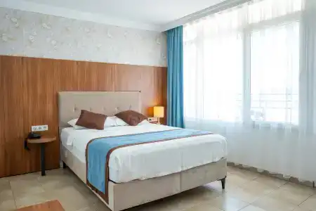Dinc Pension - 80