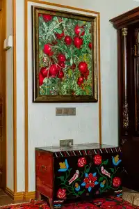 Royal Antique - 35