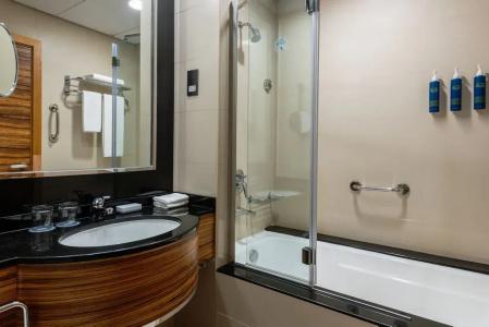 Four Points by Sheraton Downtown Dubai - 68