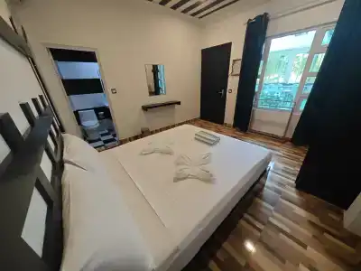 Dhonfulhafi Beach View & Spa - 18
