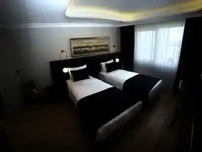 Nevi & Suites Istanbul Taksim - 38