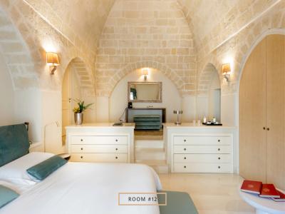 Sant'Angelo Luxury Resort - 34