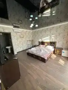 Леона - 3