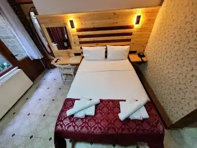 Marmara Guesthouse - 8