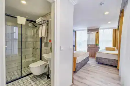 Terra Rossa Suites - 11