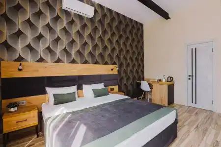 The Loft Inn - 9