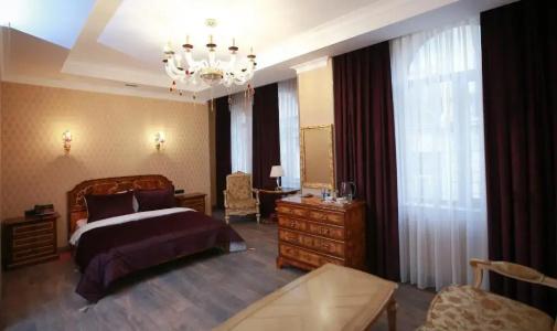 West Inn - 23