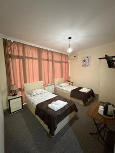 Chill Out - 16