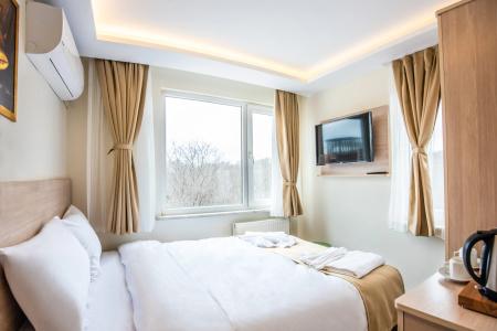 Royal Bosphorus - 27
