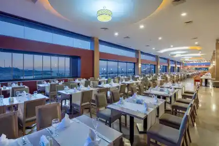 Acapulco Resort - 4