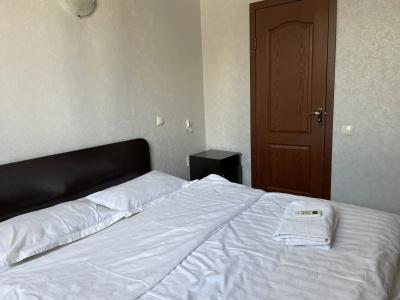 Almaty Five Seasons&Hostel - 10