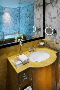Crowne Plaza - Dubai Jumeirah, An Ihg - 24