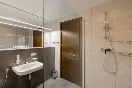 Kutaisi Inn - 76