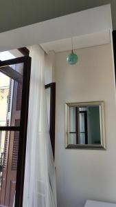 Theasis Athens - 101