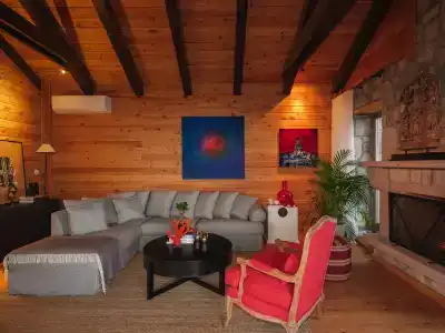 Simurg Inn - 115