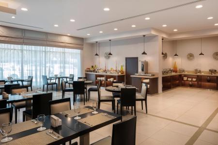 Holiday Inn Express Dubai Safa Park, an IHG - 25