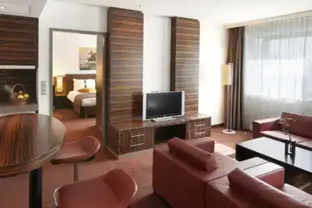 Holiday Inn Almaty - 37