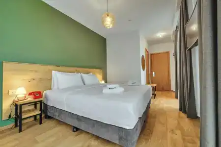 Intourist - 25