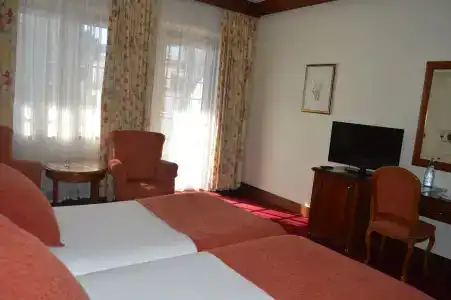 Quinta Da Penha De Franca - 80