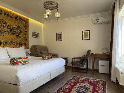 Usman Heritage - 50