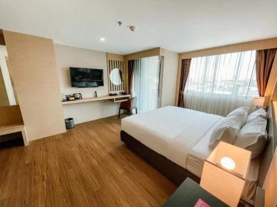 Glow Pattaya - Sha Plus Extra Certified - 32