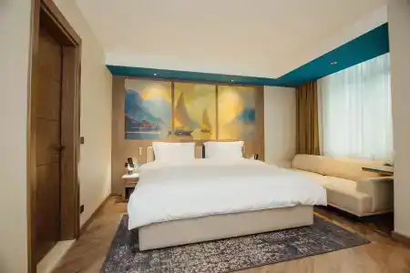 La Quinta by Wyndham Batumi - 16
