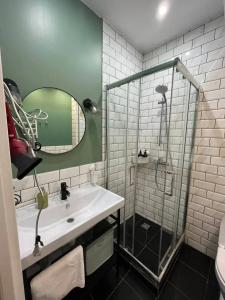 Evergreen Apart - 11
