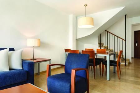 Ramada & Suites by Wyndham Costa del Sol Fuengirola - 117
