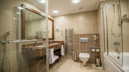 Korineum Golf & Beach Resort - 11