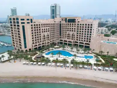 Al Bahar & Resort - 8