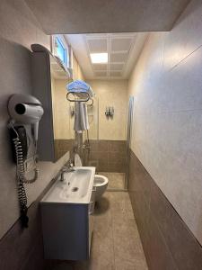 Comfort Suites - 46
