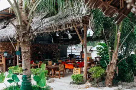 Tropicana Beach - 9