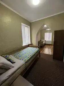 Status House - 18