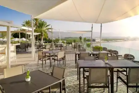Crowne Plaza Muscat, An Ihg - 26