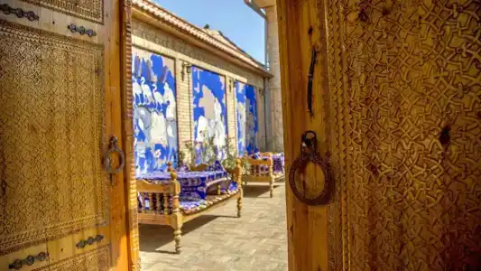 Caravan Serail - 1