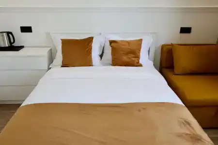 Hello Inn - 11