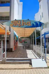 Aloha Suites - 25