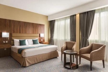 Howard Johnson by Wyndham Abu Dhabi Downtown - 4